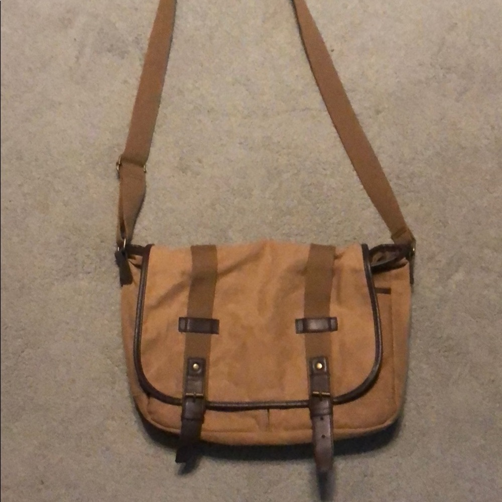 Tan Canvas Messenger Bag